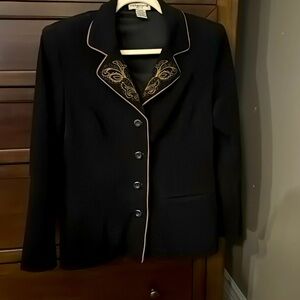 Beautiful black and gold lines velvet blazer